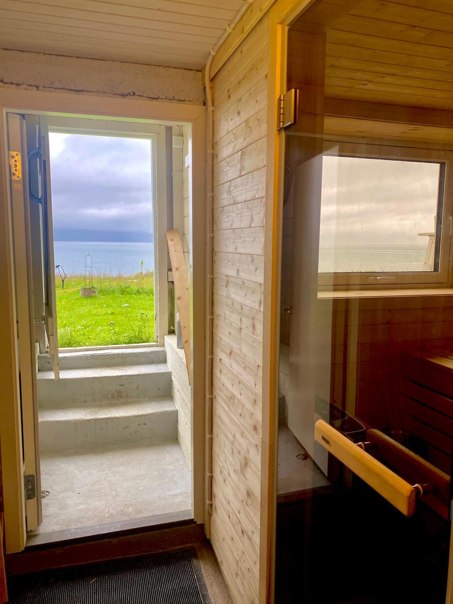 Unique And Charming Holiday Home With Fantastic Sea Views Tromso Ngoại thất bức ảnh